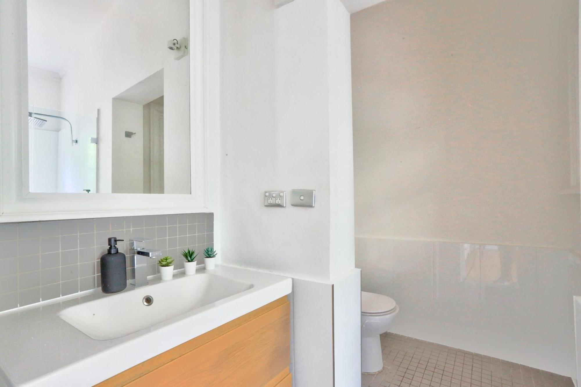 2 Bedroom Family Friendly Ultimo Near The Centre 2 E-Bikes Included Sidney Exterior foto