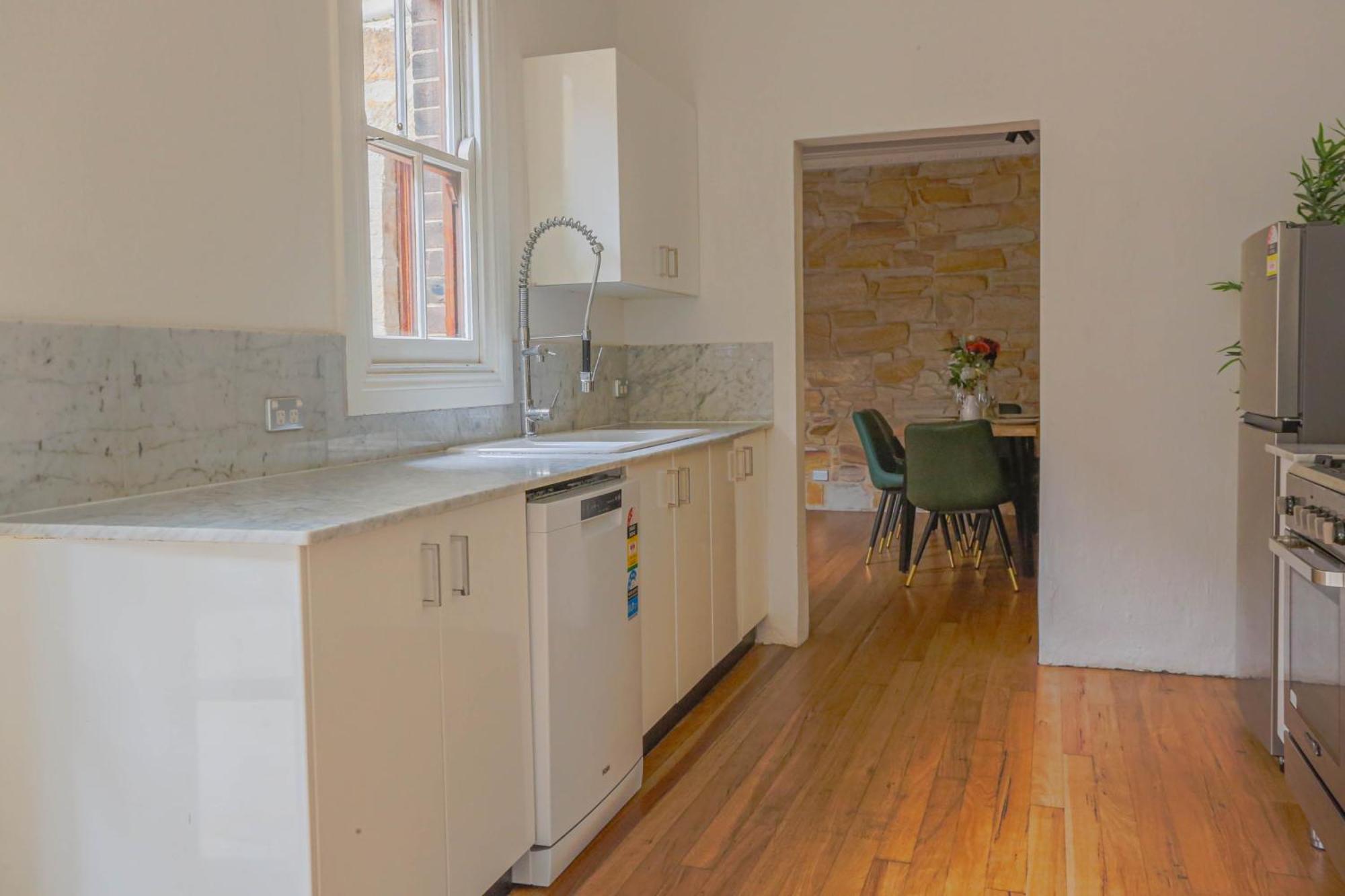 2 Bedroom Family Friendly Ultimo Near The Centre 2 E-Bikes Included Sidney Exterior foto
